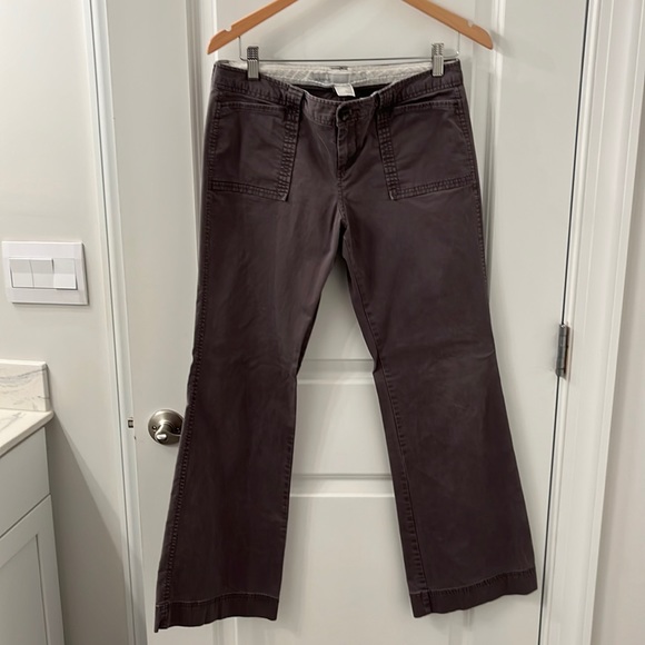 Grey pants - Picture 1 of 3